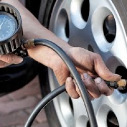 vá lốp ô tô lưu động vá lốp ô tô lưu động