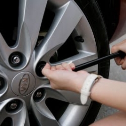 vá lốp ô tô lưu động vá lốp ô tô lưu động